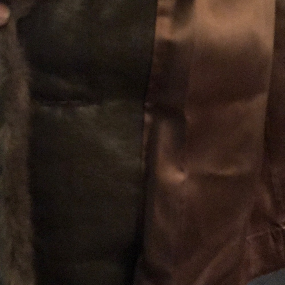 Coat - Picture 9 of 11